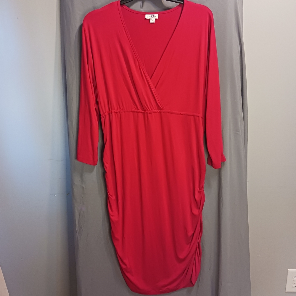 Plus size red dress, v-neck, Faux wrap, ruched sides, 2x